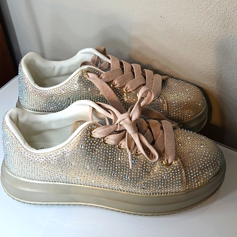 Lucky Step Glitter Sequin Tennis Shoe 8.5